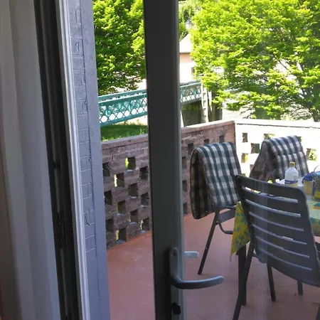 Casa de Férias Chez Alain Fontenoy-le-Château