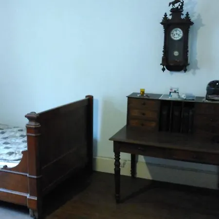Chez Alain Holiday home Fontenoy-le-Chateau